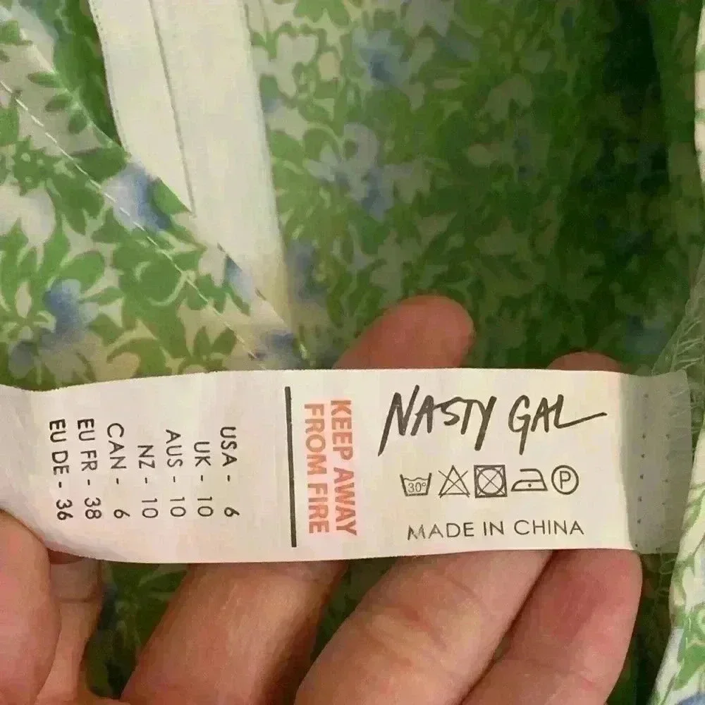 Nasty Gal Green and White Floral Romper, Womens Size 6 boho festival concertcore - Picture 7 of 12